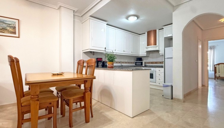 Resale - Apartment - Orihuela Costa - Villamartín