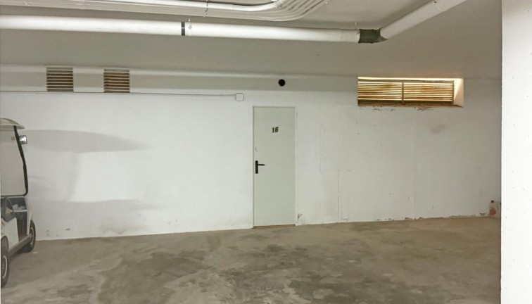 Resale - Apartment - Orihuela Costa - Villamartín