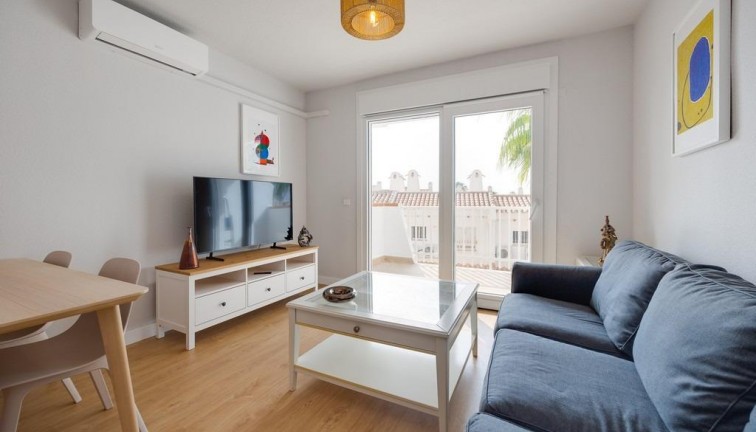 Resale - Apartment - Orihuela Costa - Campoamor