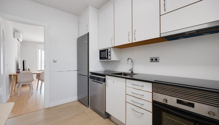 Resale - Apartment - Orihuela Costa - Campoamor