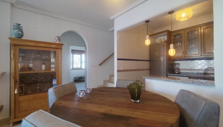 Resale - Chalet - Villamartín