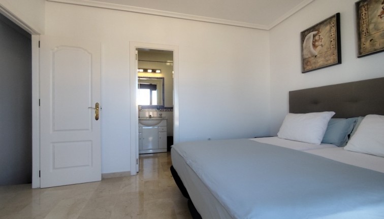 Resale - Chalet - Villamartín