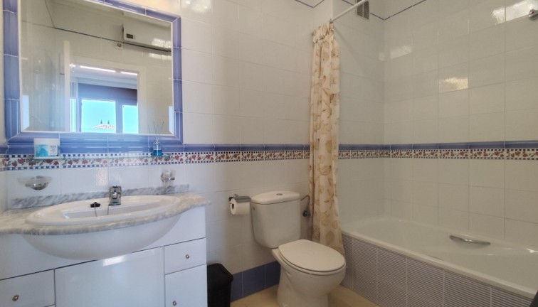 Resale - Chalet - Villamartín