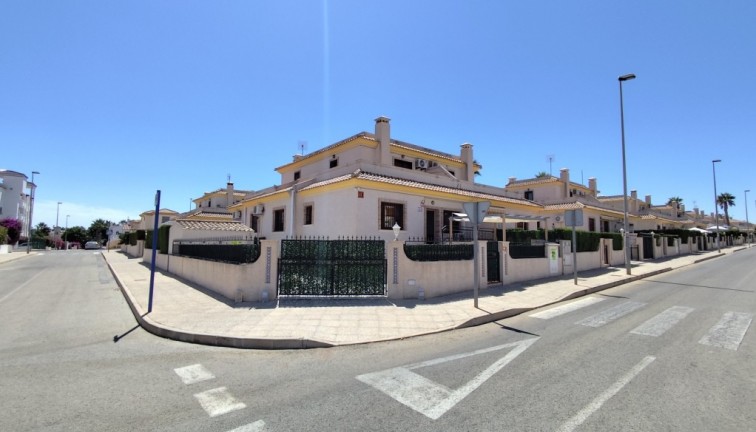 Resale - Chalet - Villamartín