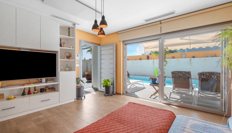 Resale - Chalet - Benijofar