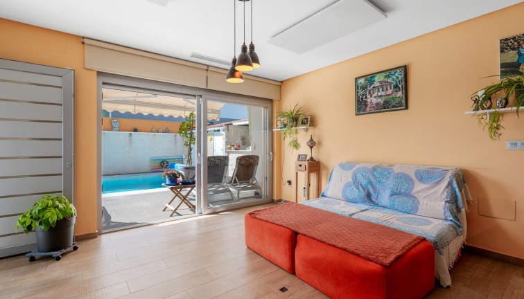 Resale - Chalet - Benijofar