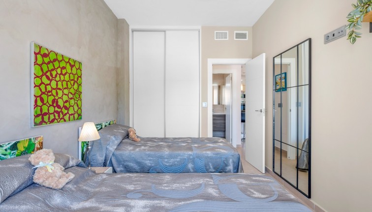 Reventa - Casa adosada - Formentera del Segura