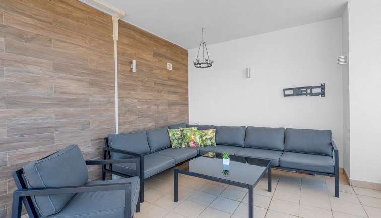 Reventa - Casa adosada - Formentera del Segura