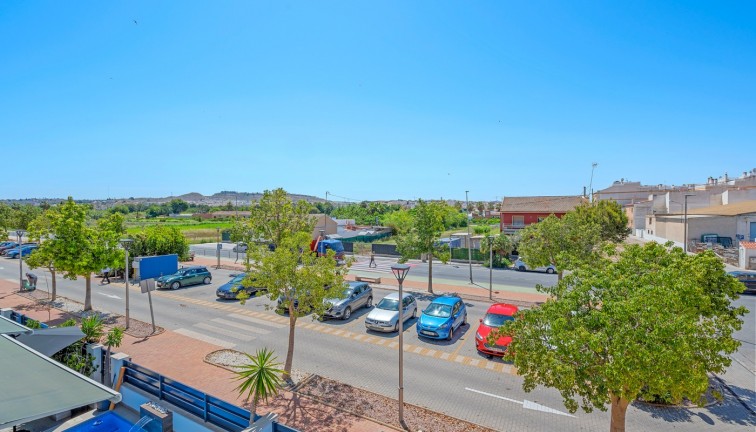 Reventa - Casa adosada - Formentera del Segura