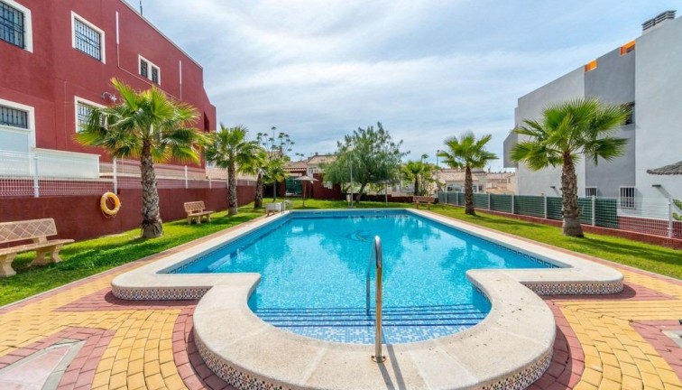 Återförsäljning - Lägenhet - Orihuela Costa - Los Altos