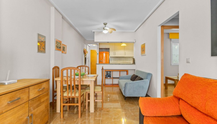 Reventa - Apartamento / piso - Torrevieja