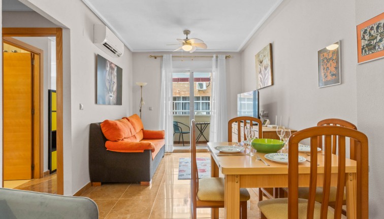 Reventa - Apartamento / piso - Torrevieja