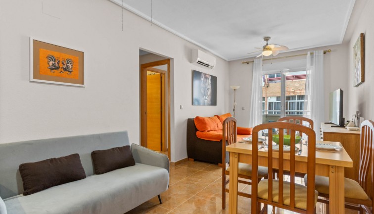 Reventa - Apartamento / piso - Torrevieja