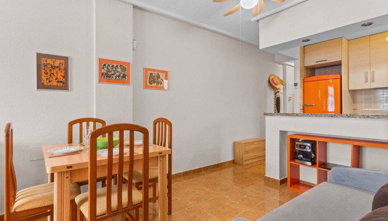 Reventa - Apartamento / piso - Torrevieja