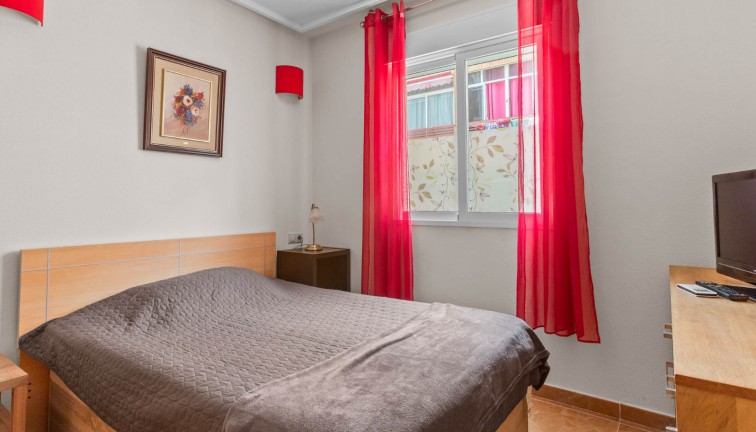 Reventa - Apartamento / piso - Torrevieja