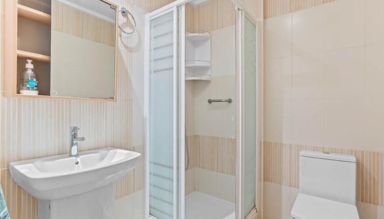 Reventa - Apartamento / piso - Torrevieja