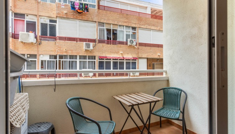 Reventa - Apartamento / piso - Torrevieja