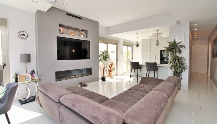 Resale - Chalet - Villamartín