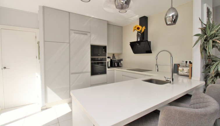 Resale - Chalet - Villamartín