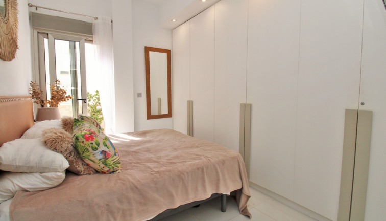 Resale - Chalet - Villamartín