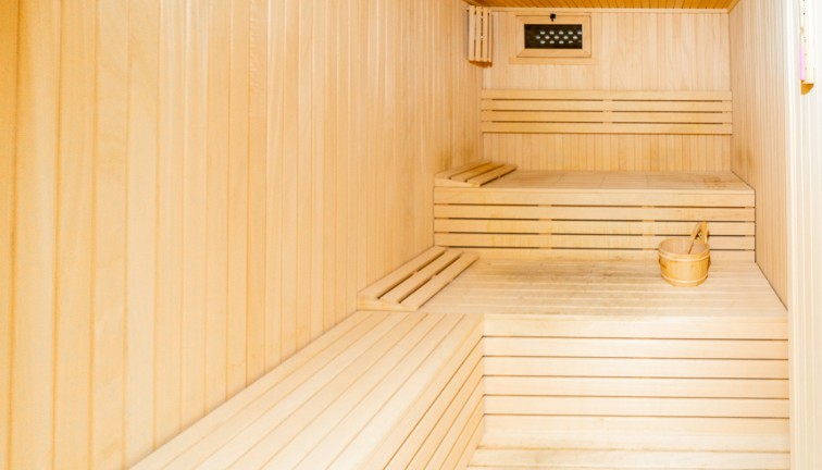 Jälleenmyynti - Erillistalo - La Mata - LA MATA