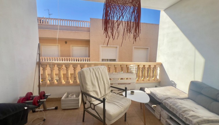 Reventa - Apartamento / piso - Benejúzar