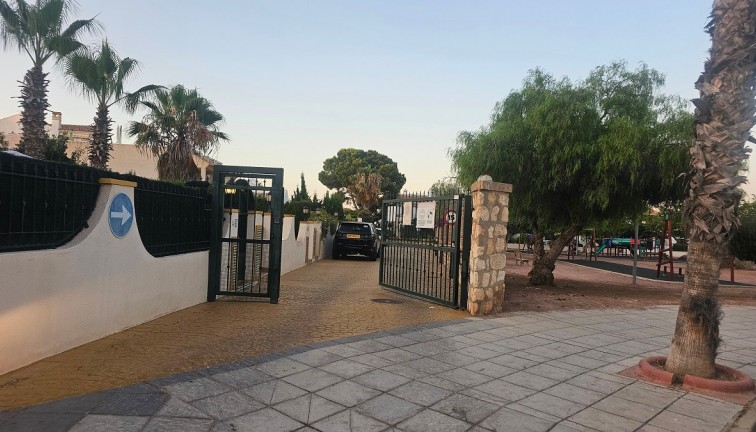 Reventa - Bungalow - Orihuela Costa - Aguamarina