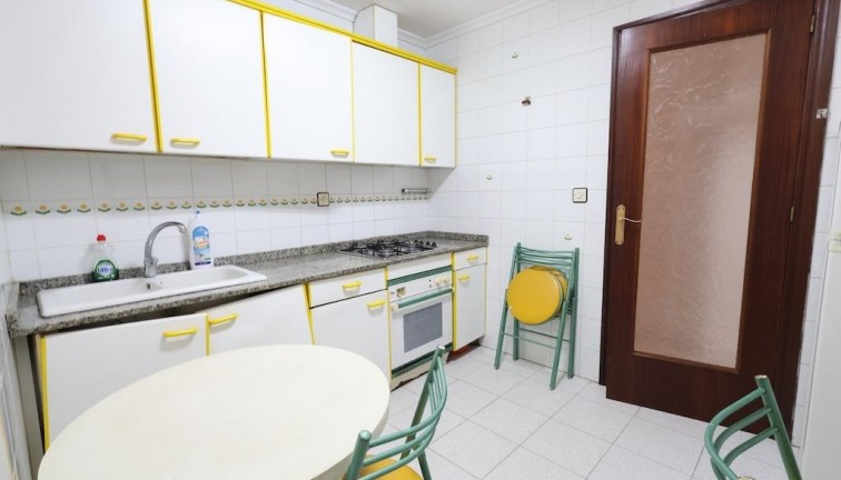 Resale - Apartment - Torrevieja - Playa del Cura