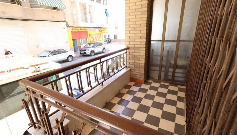 Resale - Apartment - Torrevieja - Playa del Cura