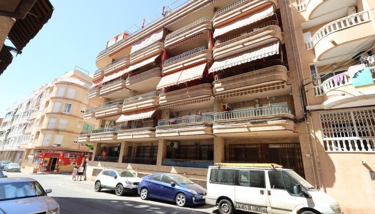 Resale - Apartment - Torrevieja - Playa del Cura
