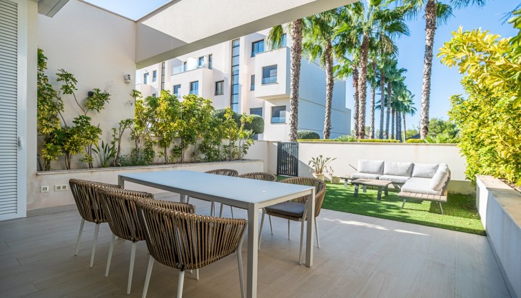 Resale - Apartment - Las Colinas