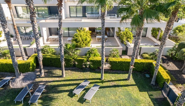 Resale - Apartment - Las Colinas