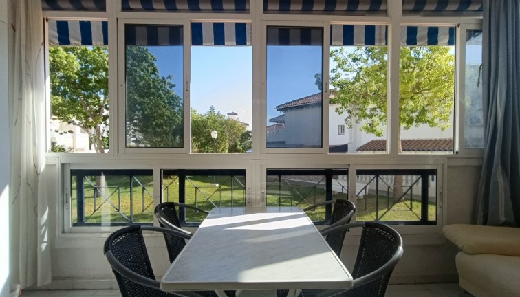 Återförsäljning - Studio - Torrevieja