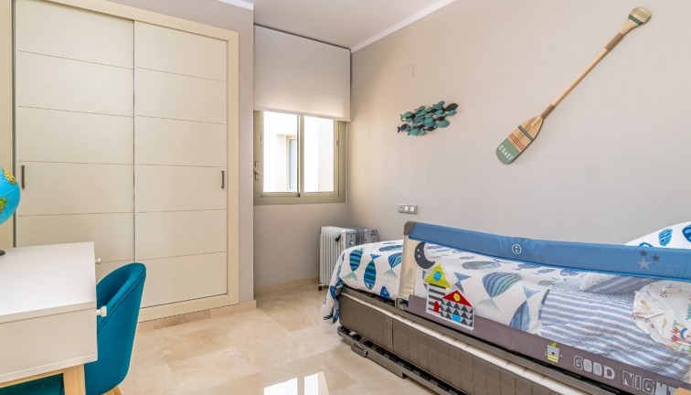 Reventa - Apartamento / piso - Orihuela Costa - Las Colinas