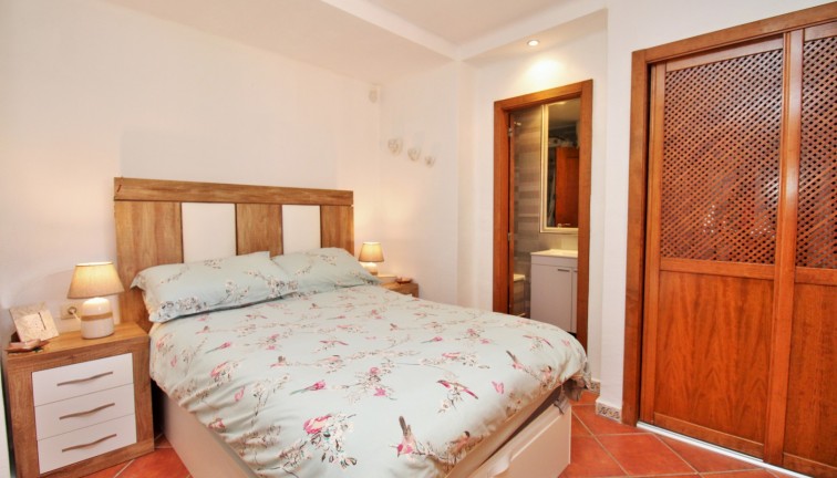 Jälleenmyynti - Asunto - Punta Prima