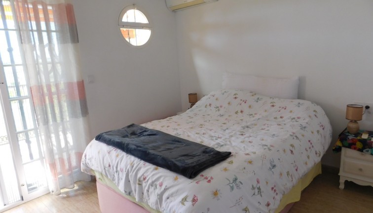 Resale - Semi-Detached - Torremendo