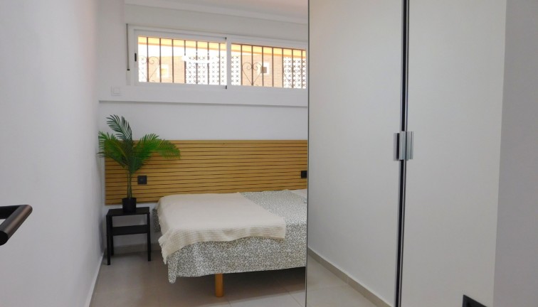 Reventa - Apartamento / piso - Torrevieja