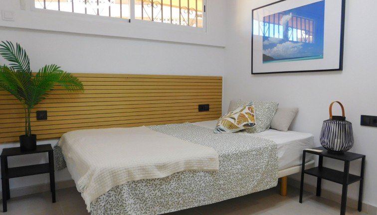 Reventa - Apartamento / piso - Torrevieja