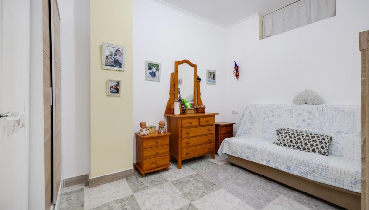 Återförsäljning - Lägenhet - Torrevieja