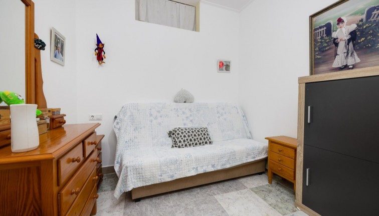 Återförsäljning - Lägenhet - Torrevieja