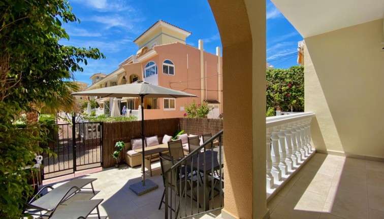 Reventa - Casa adosada - Orihuela Costa - Playa Flamenca