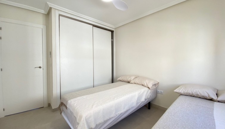 Reventa - Casa adosada - Orihuela Costa - Playa Flamenca