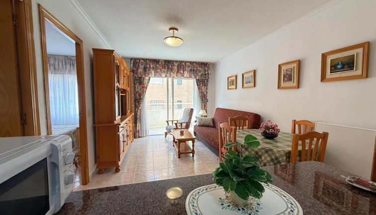 Återförsäljning - Lägenhet - Torrevieja