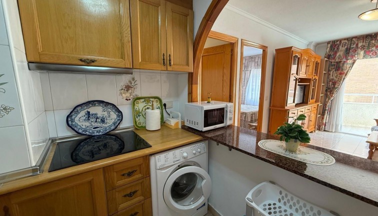 Återförsäljning - Lägenhet - Torrevieja