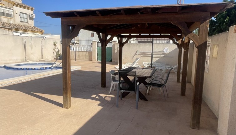 Återförsäljning - Parhus/Radhus - Daya Nueva