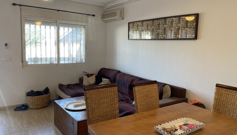 Återförsäljning - Parhus/Radhus - Daya Nueva