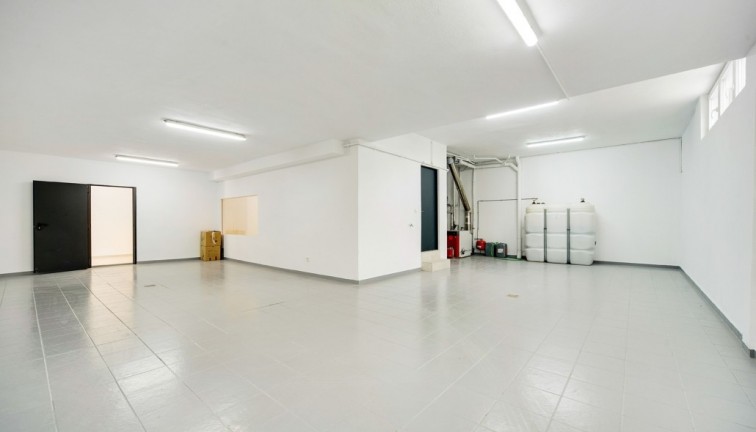 Återförsäljning - Vila - Palma - SON VIDA