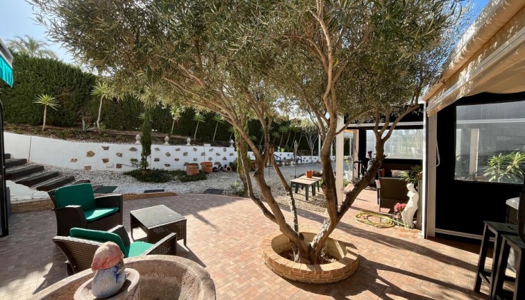 Resale - Chalet - Villamartín