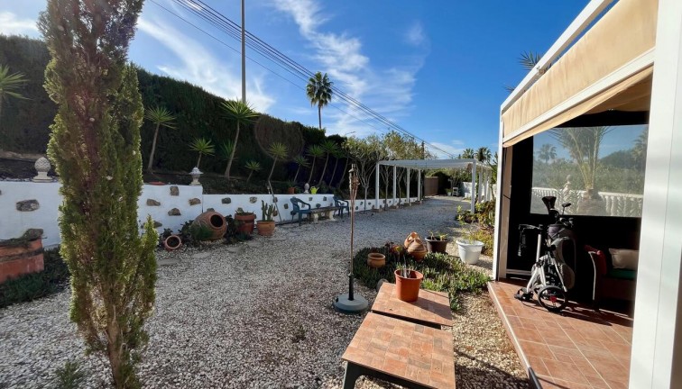 Resale - Chalet - Villamartín