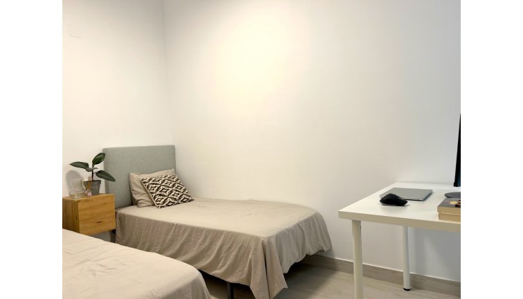 Reventa - Apartamento / piso - Torrevieja - Playa del Cura